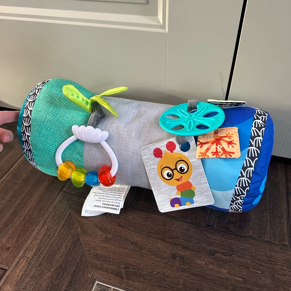 Baby Einstein tummy time roll